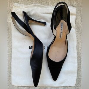 Manolo Blahnik Black Pointed-Toe Slingback Heels